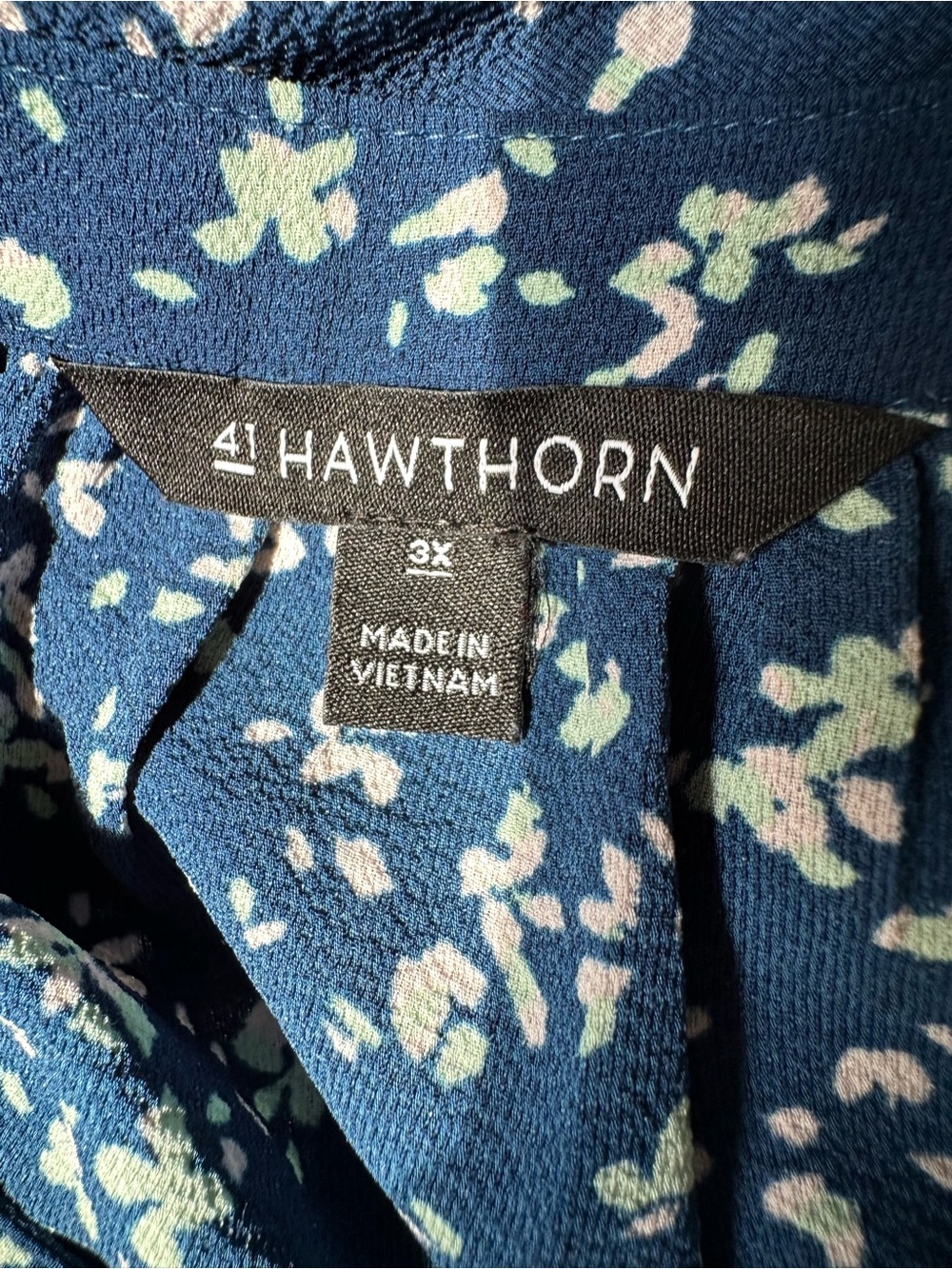 41 HAWTHORN Morey Split Neck Short Sleeve Blouse Blue Floral 3X - Picture 7 of 9